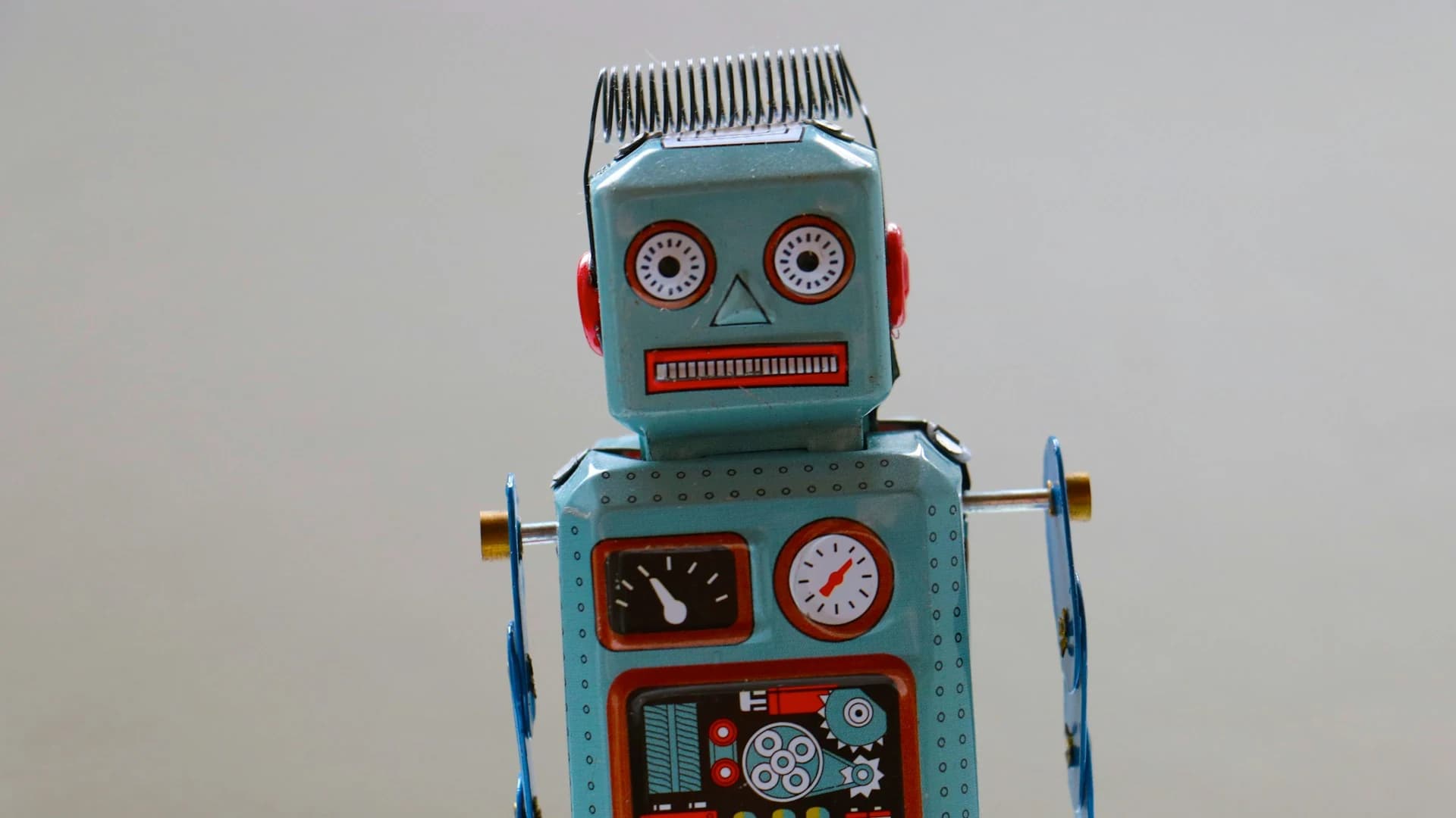 AI marketing is not prompting. It is systems.